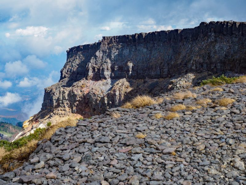 秋の硫黄岳(2,760m)