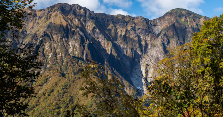 急登の白毛門(1,720m)